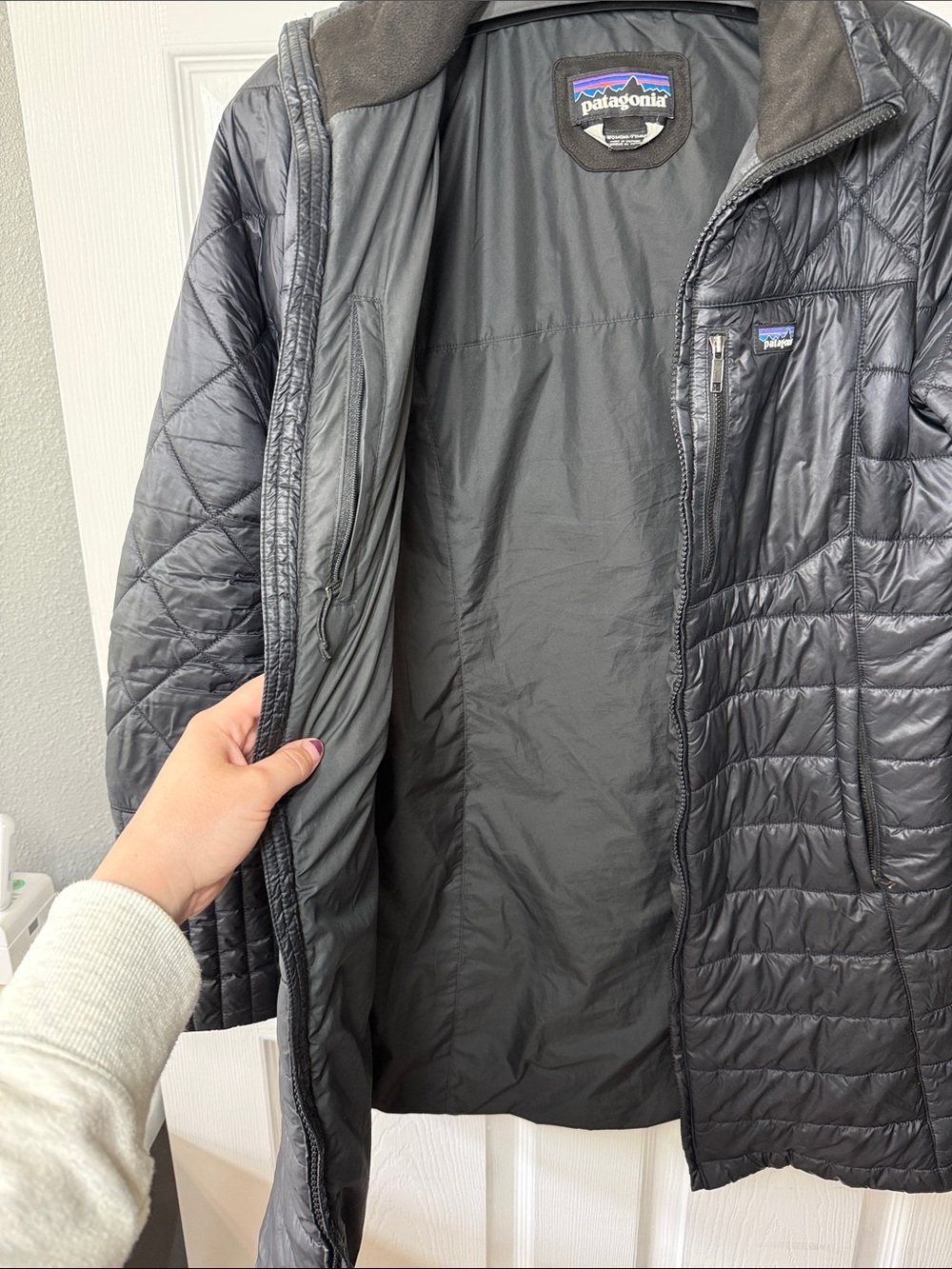 Patagonia Black Radalie Parka - Picture 10 of 11